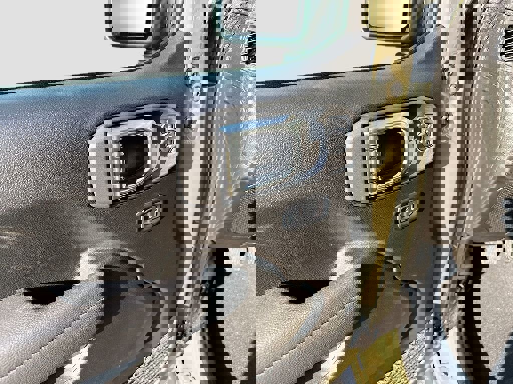 New 2026 Jeep Gladiator Sport image 19