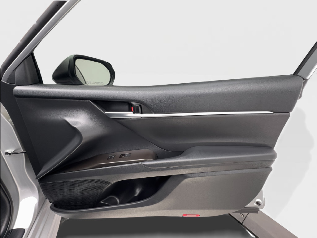 Used 2023 Toyota Camry SE FWD image 35