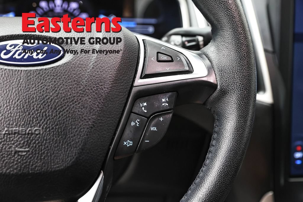 Used 2021 Ford Edge SEL AWD/4WD image 15
