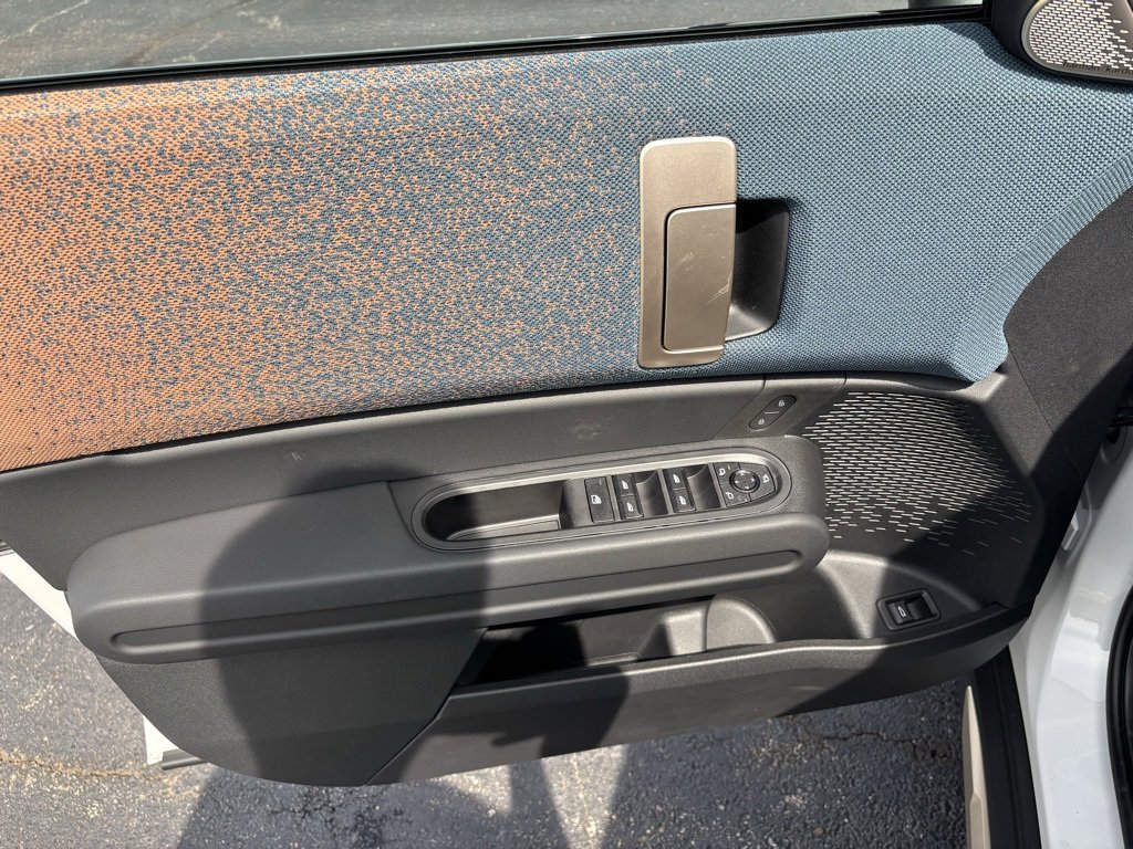 New 2025 MINI Cooper Countryman S w/ Comfort Package Max image 12