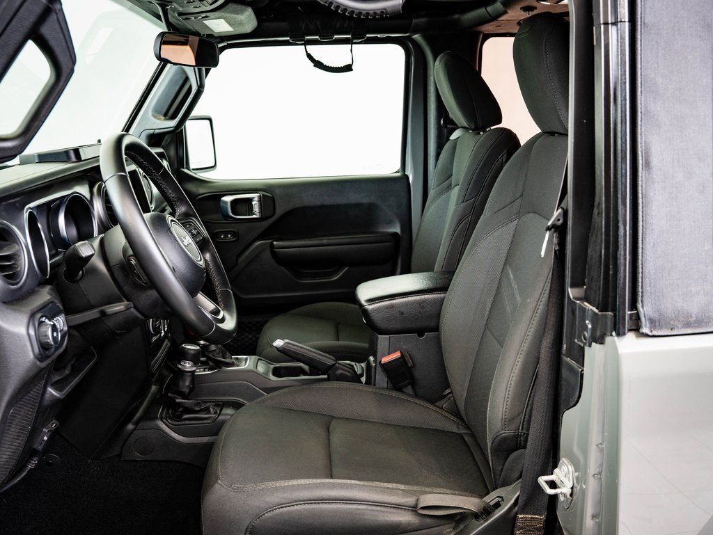 Used 2021 Jeep Wrangler Sport S image 21