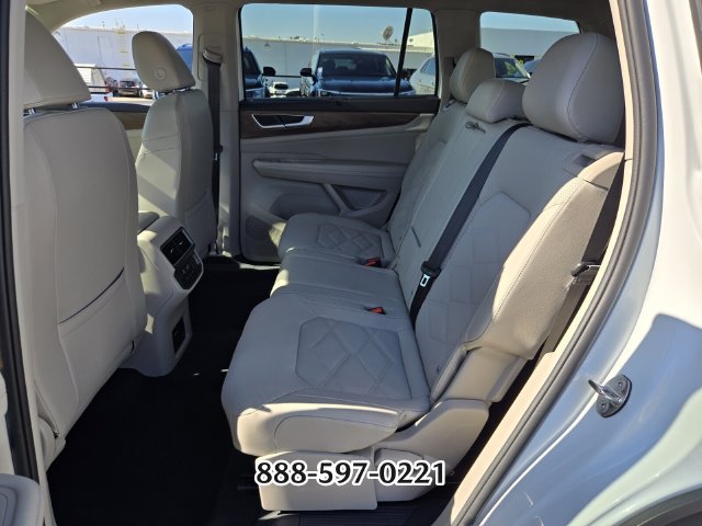 Certified 2024 Volkswagen Atlas SE FWD image 11