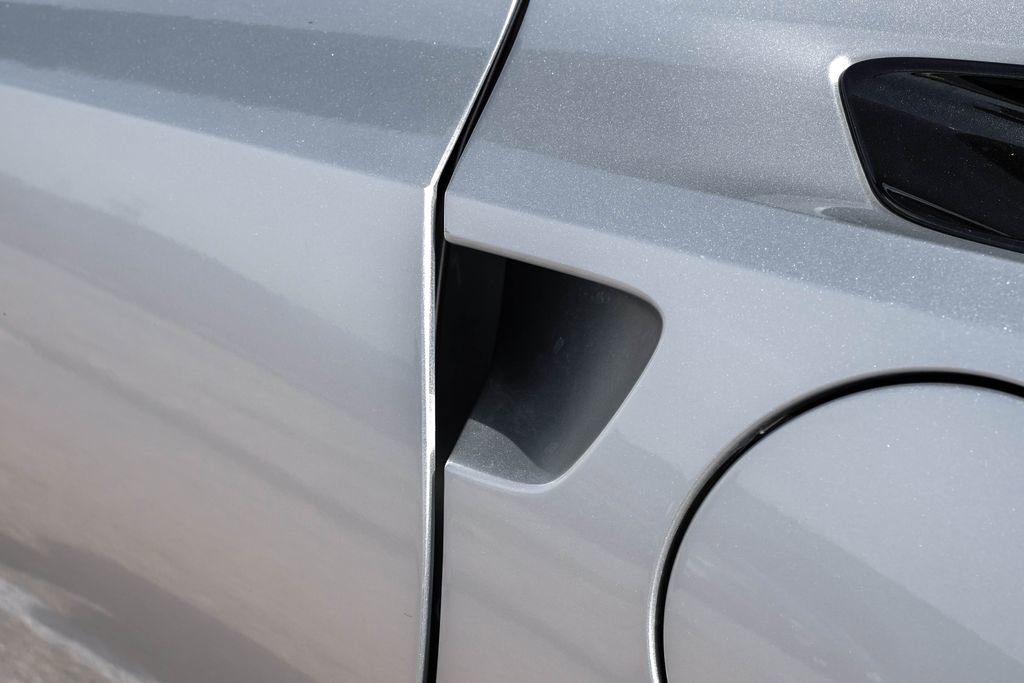 Used 2017 Chevrolet Corvette Stingray Coupe w/ 3LT Preferred Equipment Group image 34