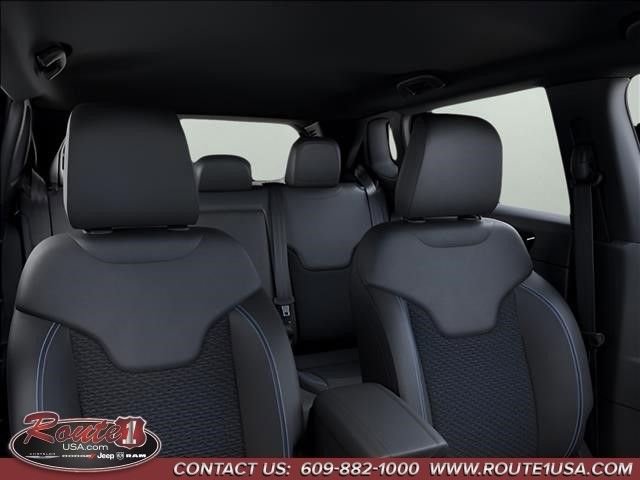 New 2026 Jeep Compass Latitude w/ Quick Order Package 29K AWD/4WD image 27