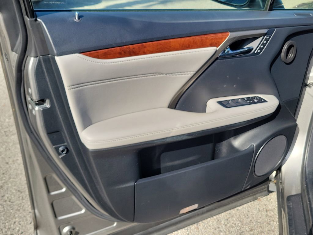 Used 2019 Lexus RX 350L 350L w/ Premium Package image 20