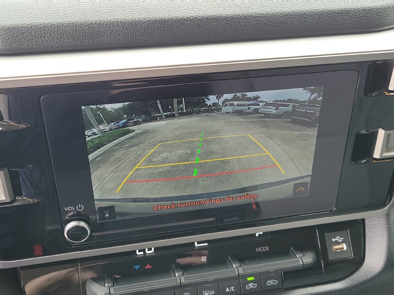 Used 2024 Toyota Tundra SR5 w/ SR5 Convenience Package AWD/4WD image 25