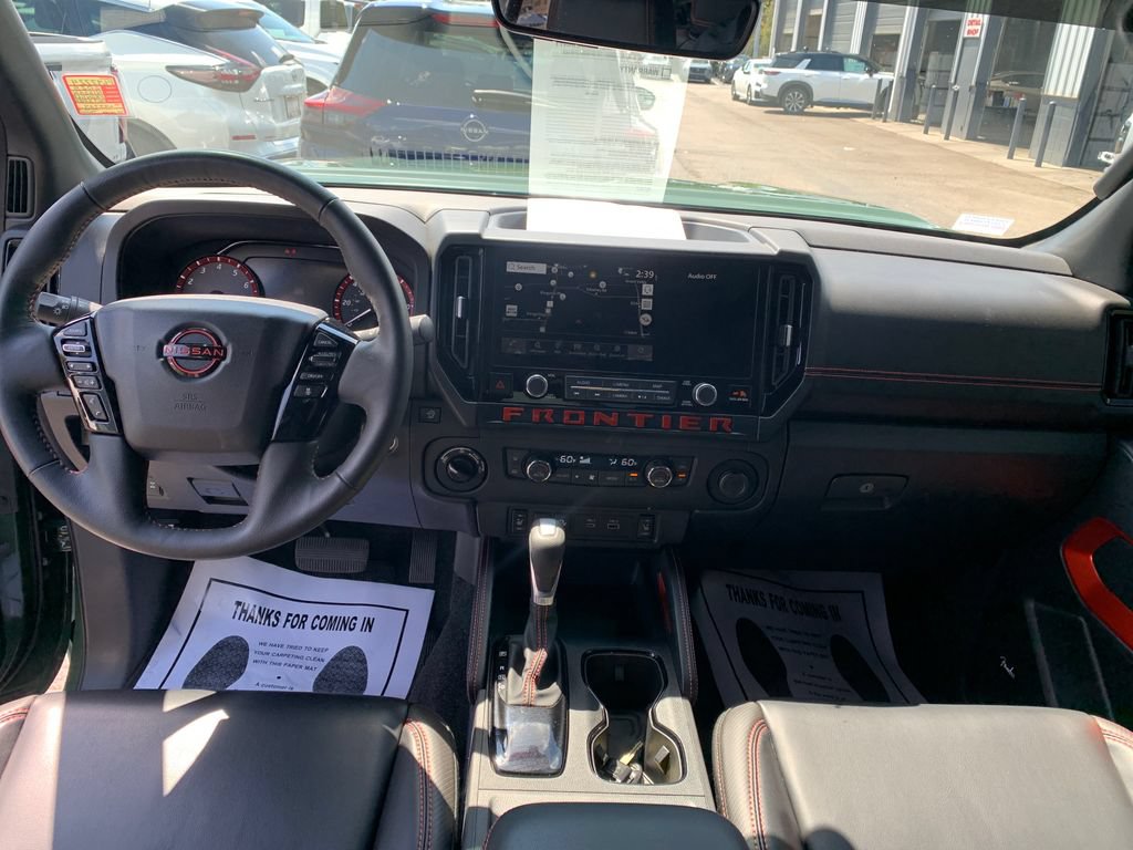 Used 2025 Nissan Frontier PRO-4X w/ Pro Premium Package AWD/4WD image 8