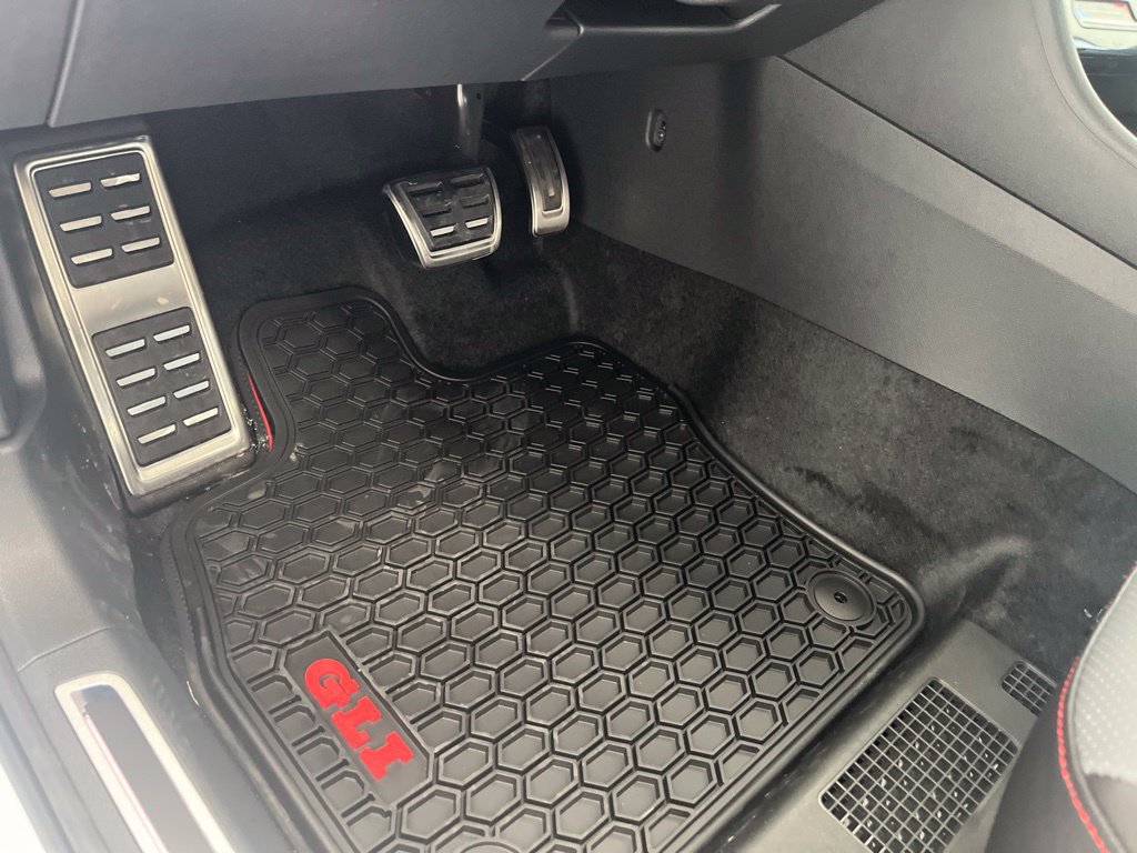 New 2027 Volkswagen Jetta GLI Autobahn FWD image 21
