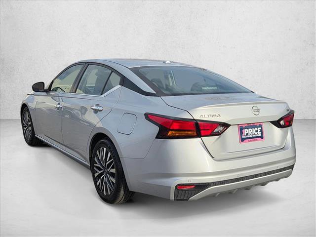 Used 2023 Nissan Altima 2.5 SV image 8