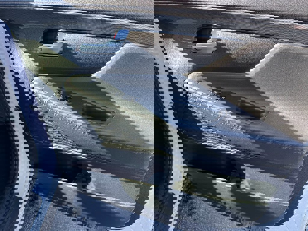 Used 2023 Hyundai Santa Fe SEL image 19