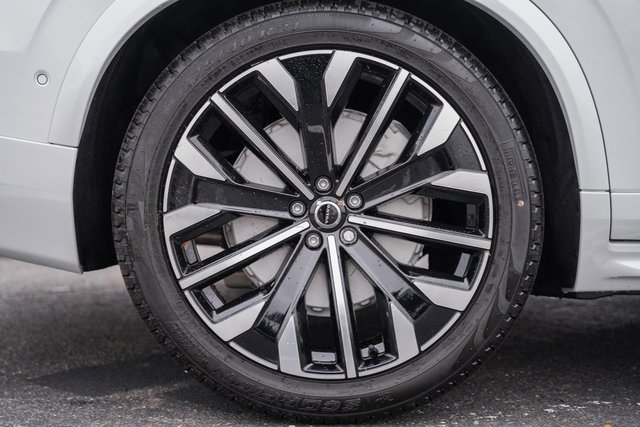 New 2026 Volvo XC90 B6 Ultra w/ Lounge Package image 17