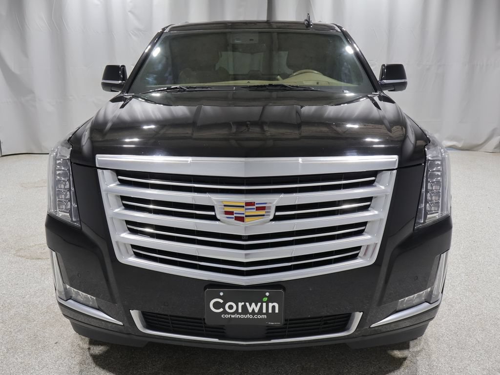Used 2020 Cadillac Escalade Platinum AWD/4WD image 6