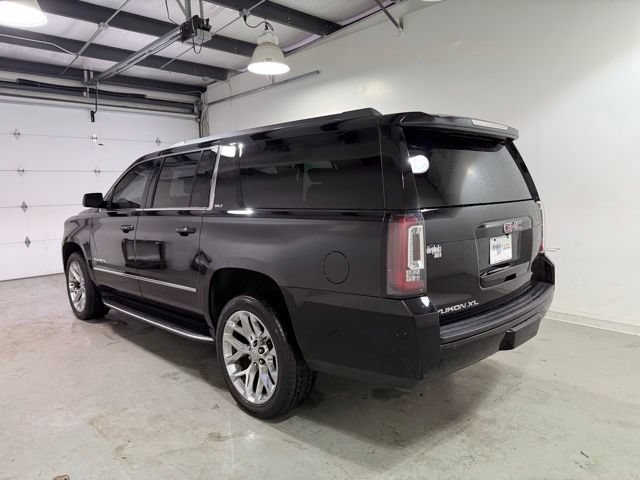 Certified 2020 GMC Yukon XL SLT w/ Premium Edition AWD/4WD image 5