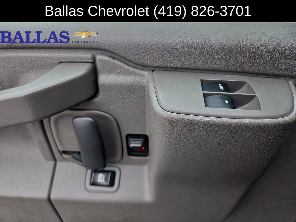 Certified 2017 Chevrolet Express 2500 LS image 22