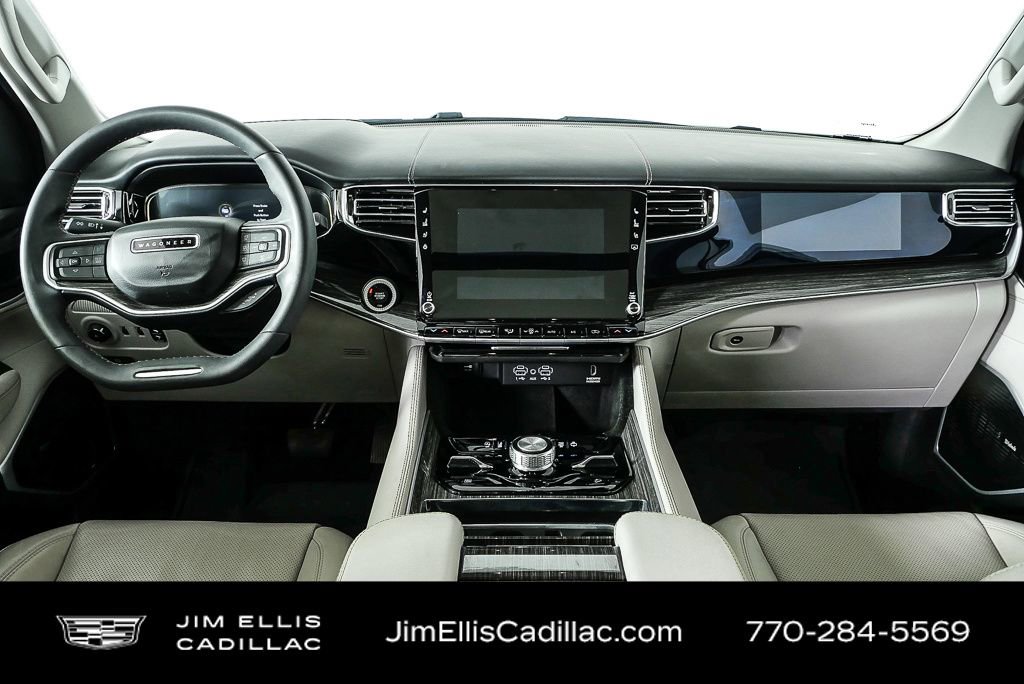 Used 2022 Jeep Wagoneer Series III w/ Premium Group I image 22