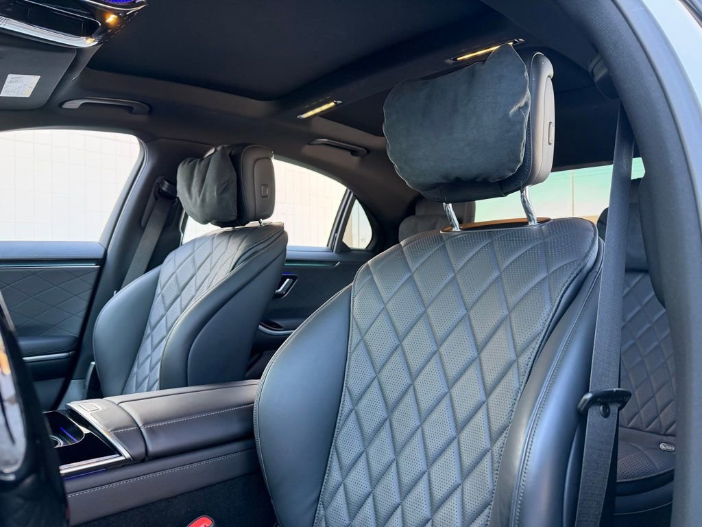 Used 2025 Mercedes-Benz S 580 4MATIC Sedan image 19