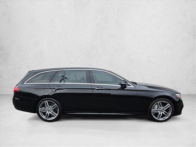 Used 2018 Mercedes-Benz E 400 4MATIC Wagon image 6