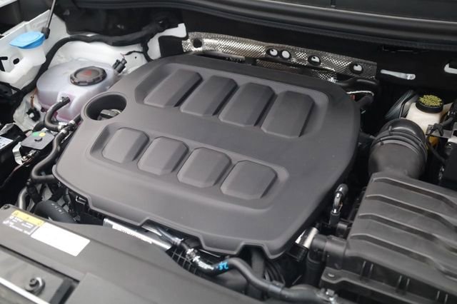 New 2026 Volkswagen Tiguan SE R-Line image 22