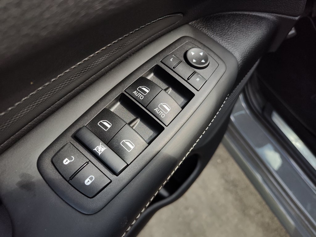 Used 2026 Dodge Durango SRT Hellcat w/ 3rd Row Seating Group AWD/4WD image 21