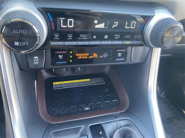 Certified 2021 Toyota RAV4 Limited FWD image 21