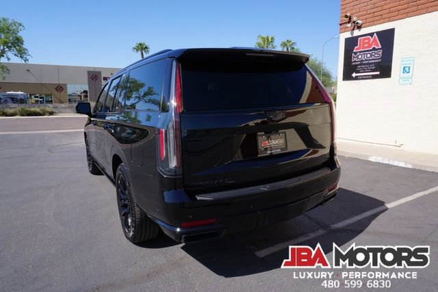 Used 2021 Cadillac Escalade ESV Sport w/ Driver Assist Tech Package image 87