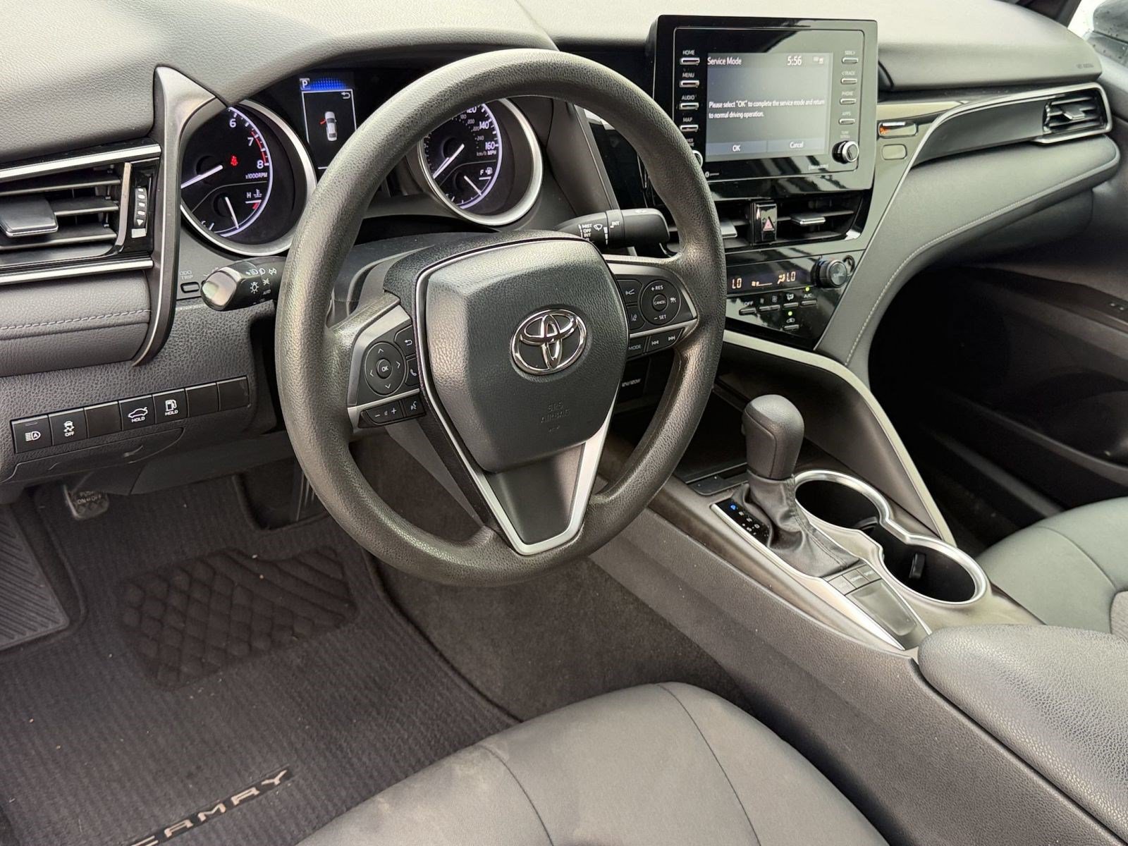 Used 2023 Toyota Camry LE w/ Convenience Package FWD image 4