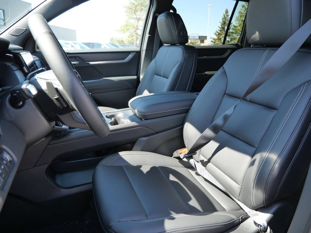 New 2026 GMC Acadia Elevation w/ Black Edition AWD/4WD image 42