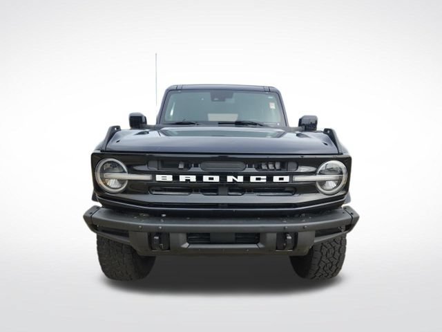 Used 2021 Ford Bronco Outer Banks AWD/4WD image 2