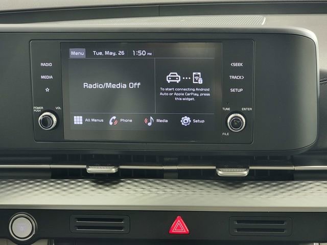 Used 2023 Kia Carnival LX FWD image 21