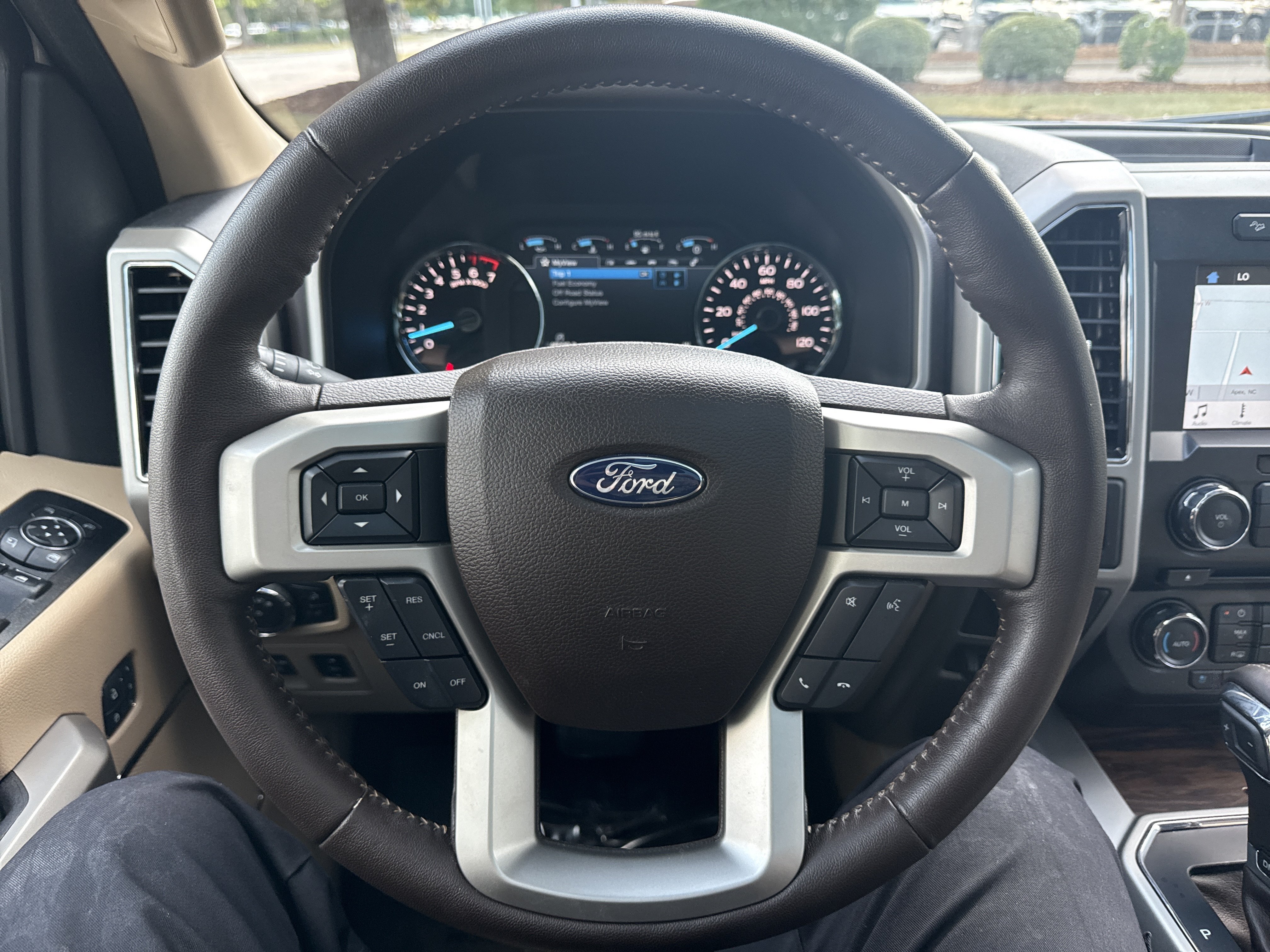 Used 2018 Ford F150 Lariat AWD/4WD image 18