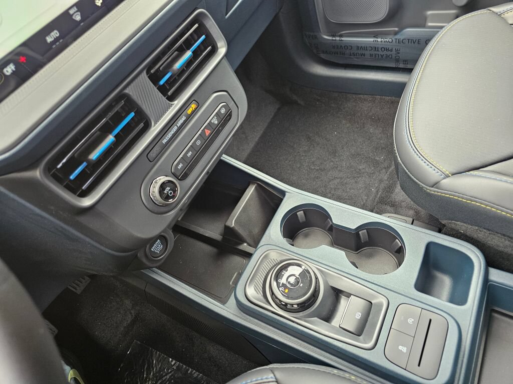 New 2026 Ford Maverick Lobo AWD/4WD image 26