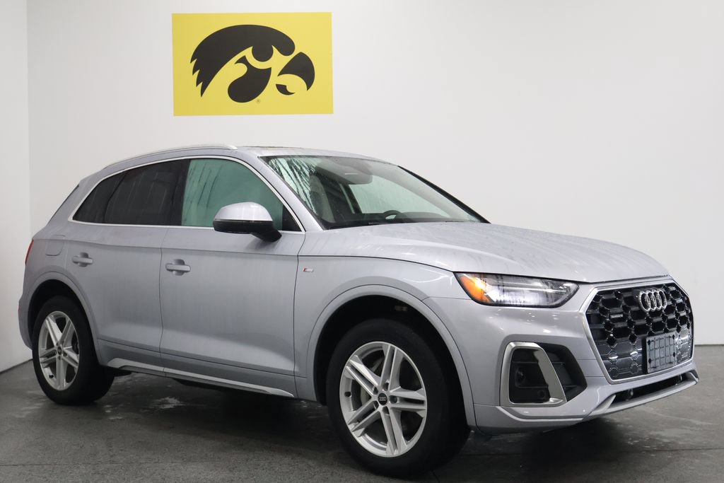 Used 2021 Audi Q5 e Premium AWD/4WD image 6