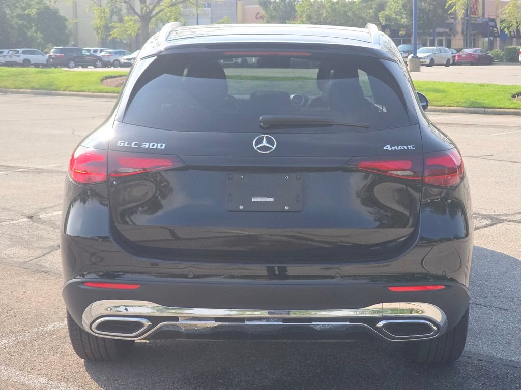 Certified 2026 Mercedes-Benz GLC 300 4MATIC image 17