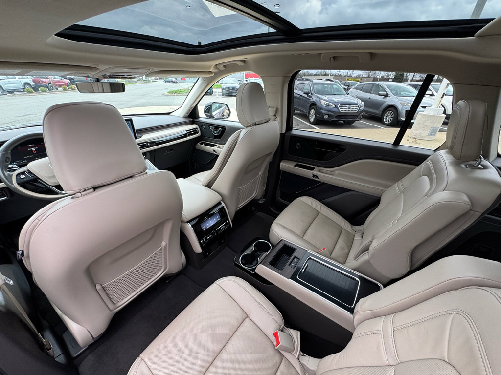 Used 2021 Lincoln Aviator Reserve w/ Equipment Group 201A AWD/4WD image 21