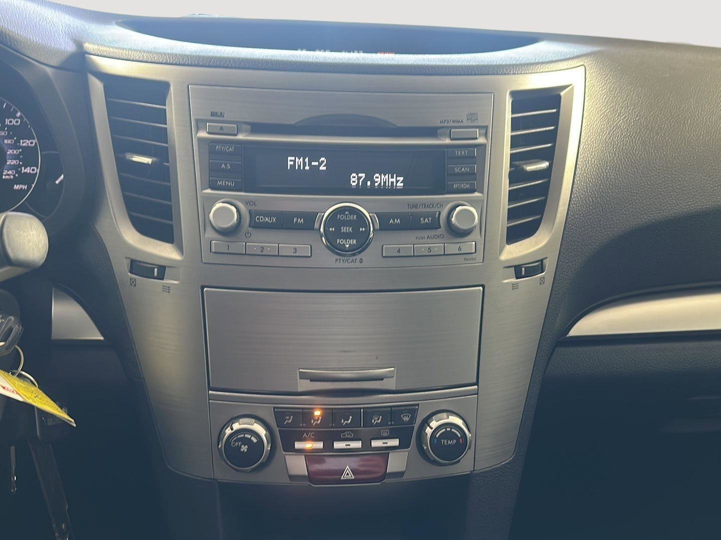 Used 2011 Subaru Legacy 2.5i Premium w/ All-Weather Pkg image 12