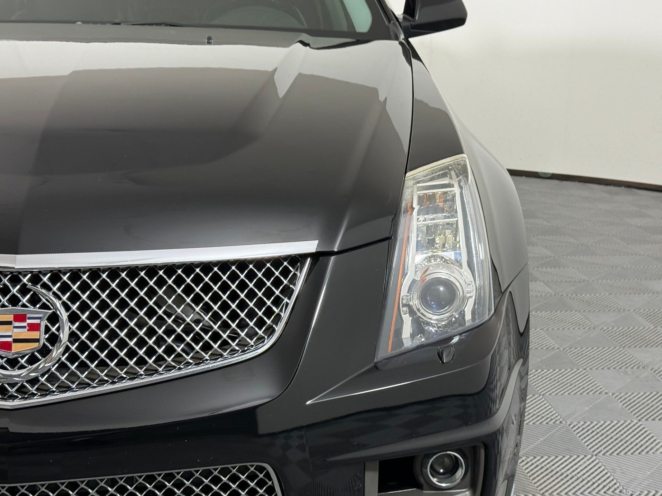 Used 2009 Cadillac CTS V RWD image 12