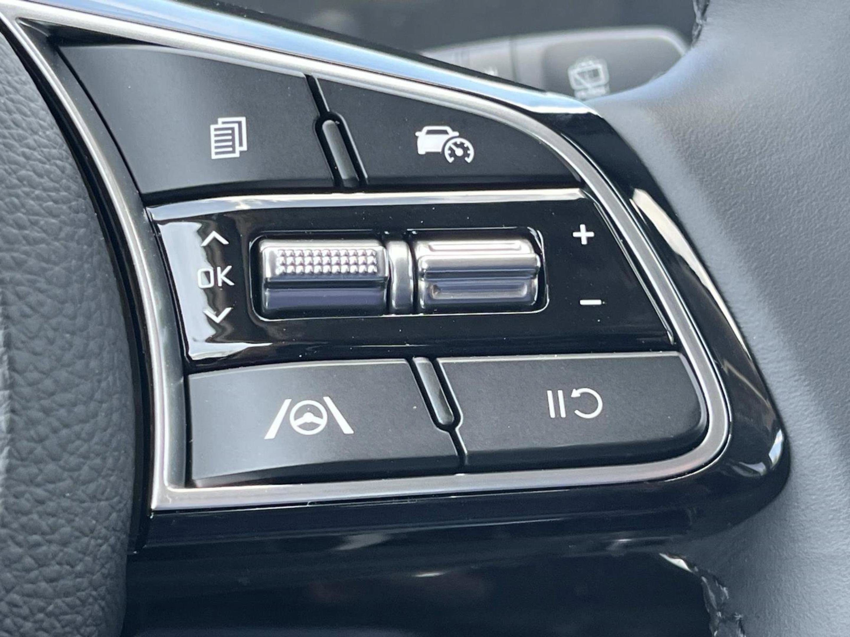 New 2026 Kia Seltos S image 24