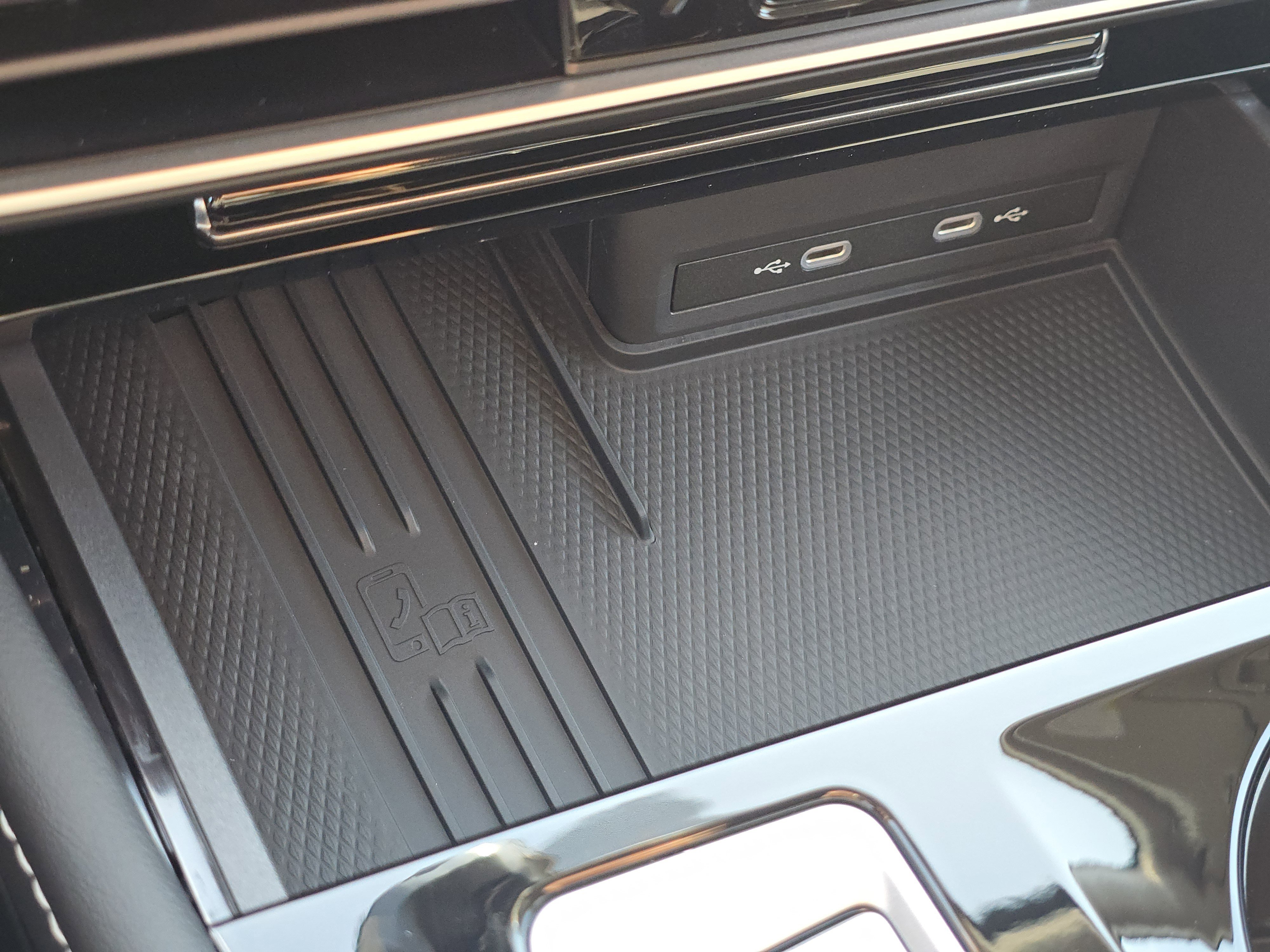 New 2026 Volkswagen Atlas SE image 26