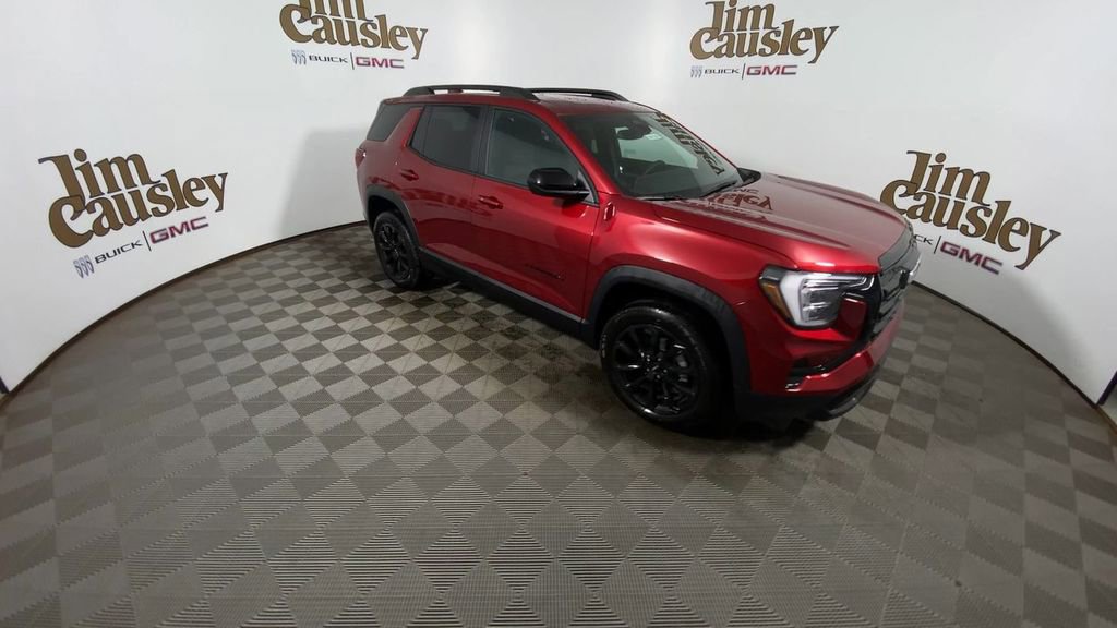 Used 2026 GMC Terrain Elevation w/ Elevation Premium Package image 2