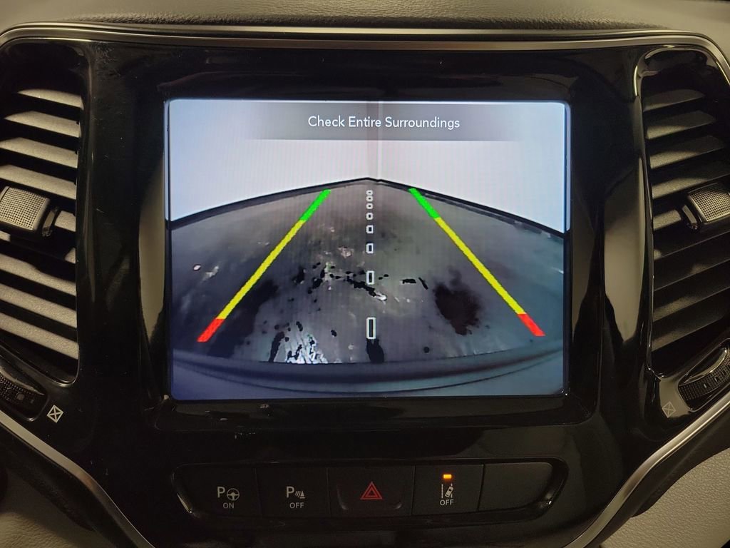 Used 2020 Jeep Cherokee Limited w/ Technology Group image 20