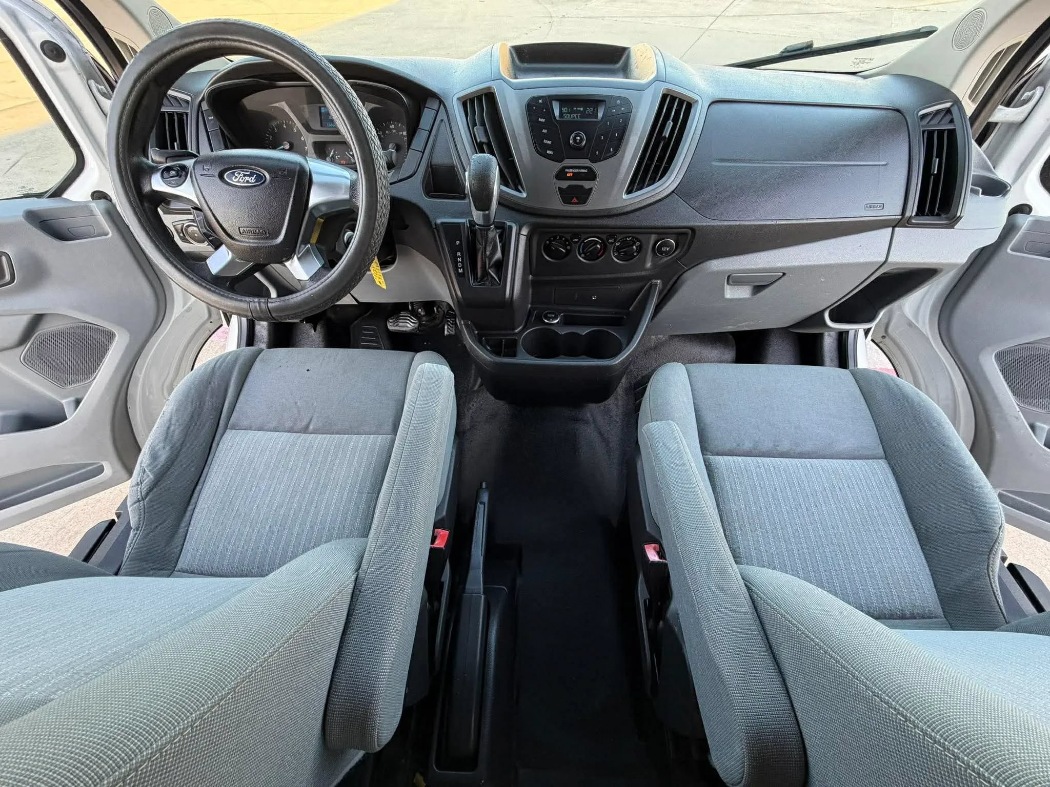 Used 2016 Ford Transit 250 130 Low Roof w/ Exterior Upgrade Package RWD image 15