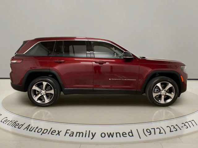 Used 2022 Jeep Grand Cherokee Limited 4xe AWD/4WD image 6