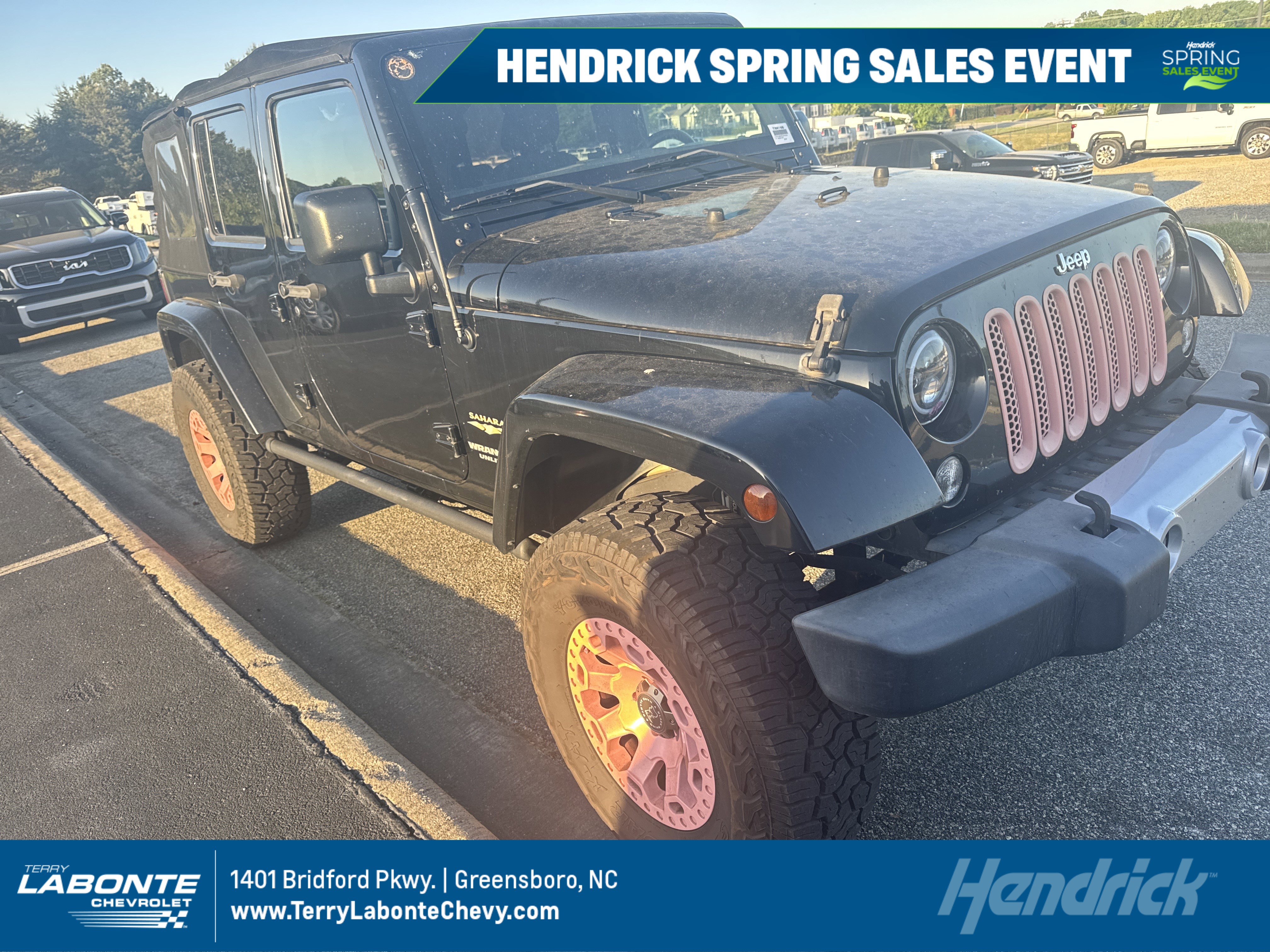 Used 2015 Jeep Wrangler Unlimited Sahara w/ Connectivity Group