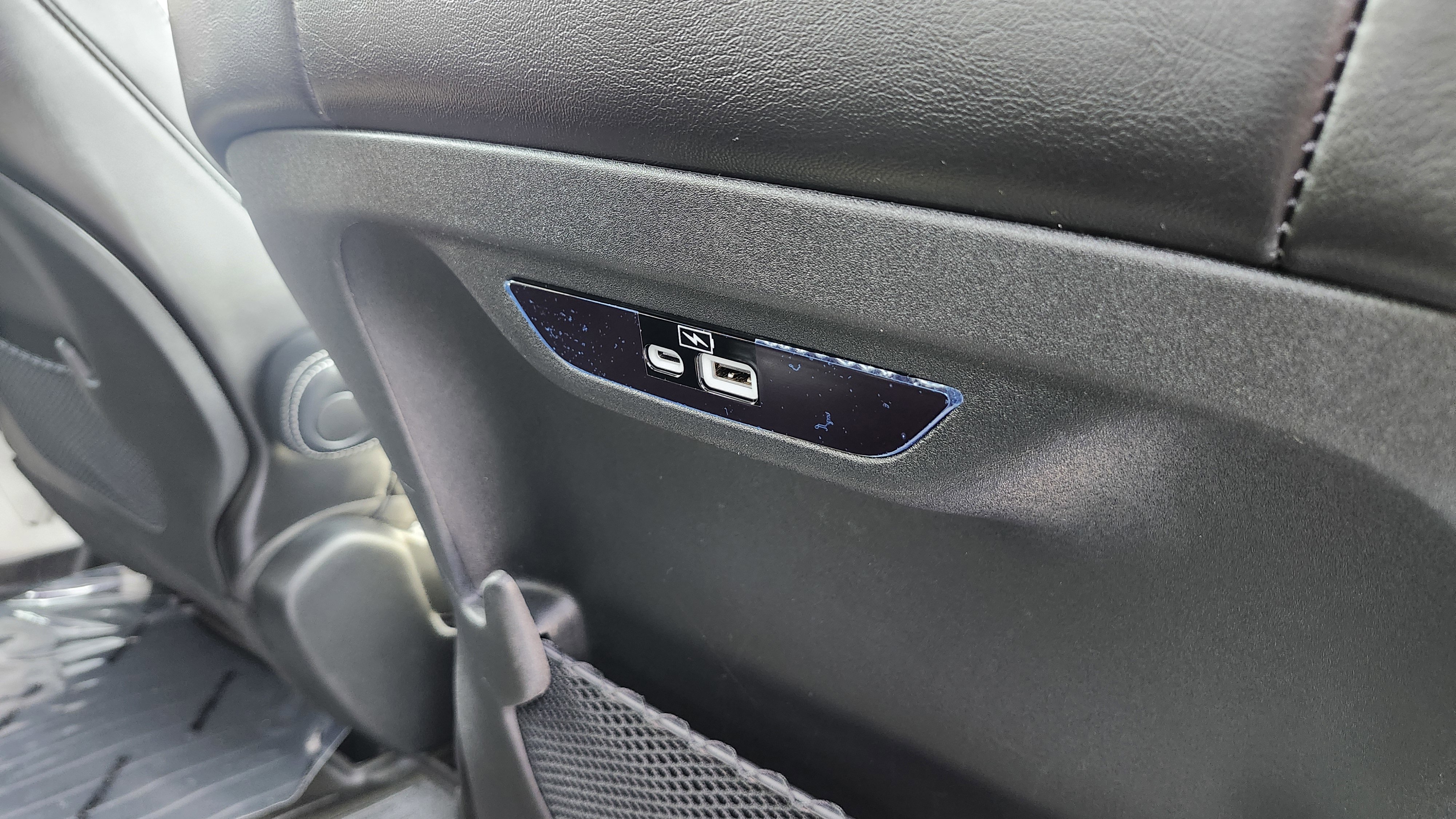 Used 2023 Chrysler Pacifica Touring-L image 21