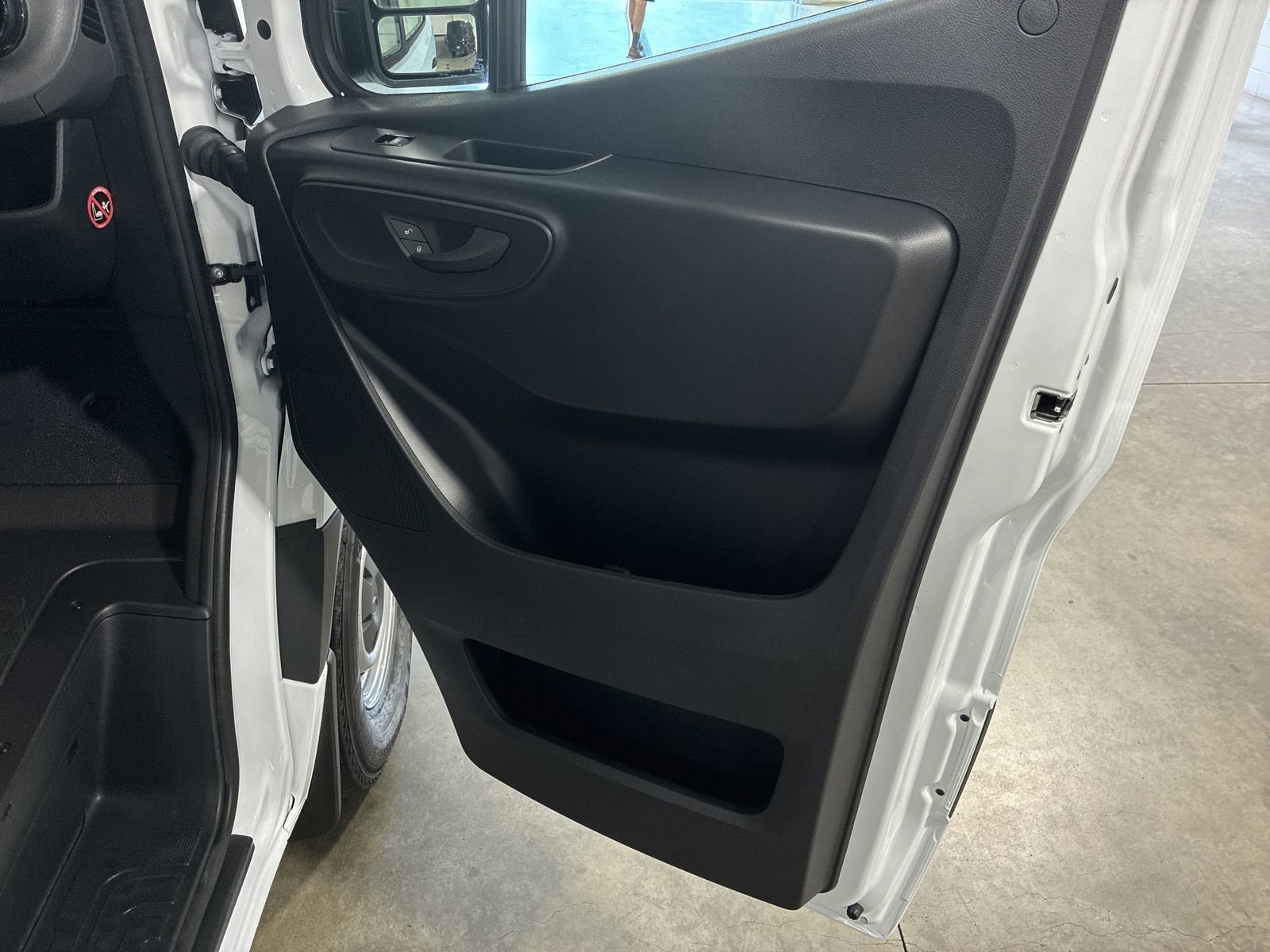 New 2025 Mercedes-Benz Sprinter 2500 image 15