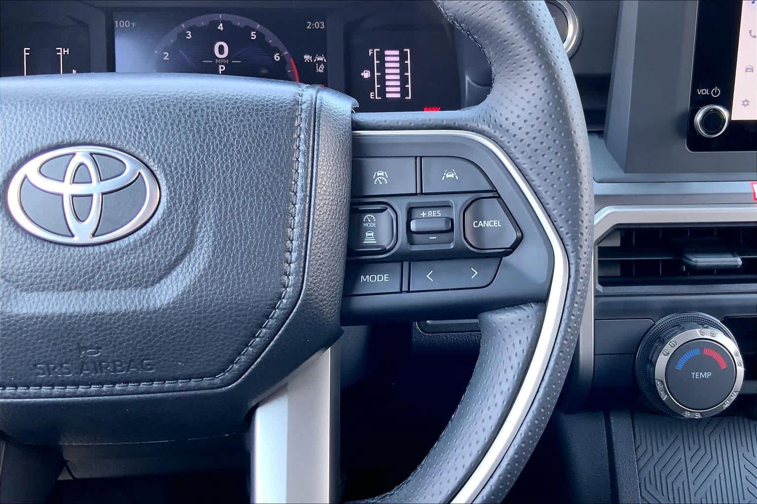 Used 2026 Toyota 4Runner SR5 AWD/4WD image 24