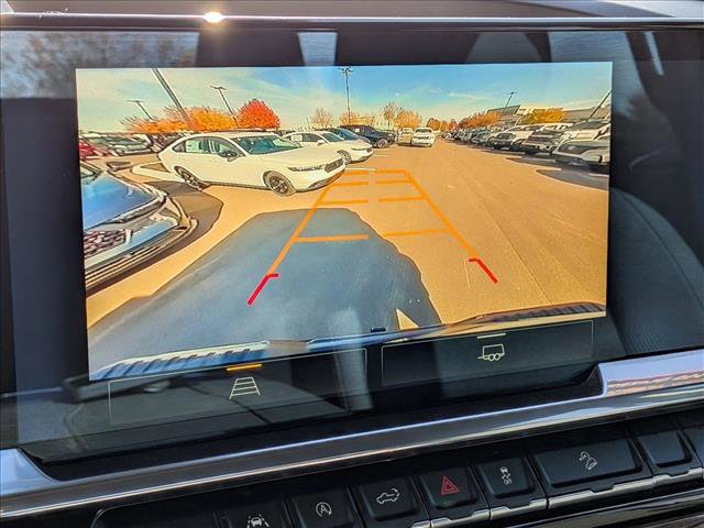 Used 2024 Chevrolet Silverado 1500 LT Trail Boss w/ Protection Package image 14