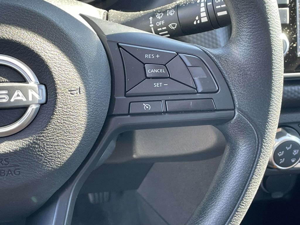 Used 2025 Nissan Kicks Play S image 20
