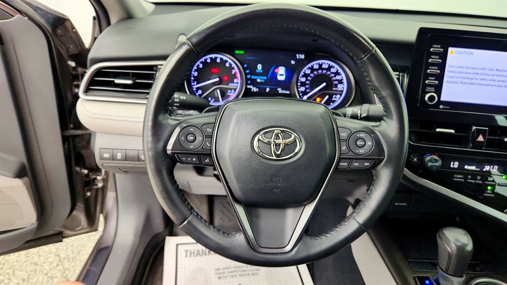 Used 2023 Toyota Camry SE w/ Cold Weather Package AWD/4WD image 14