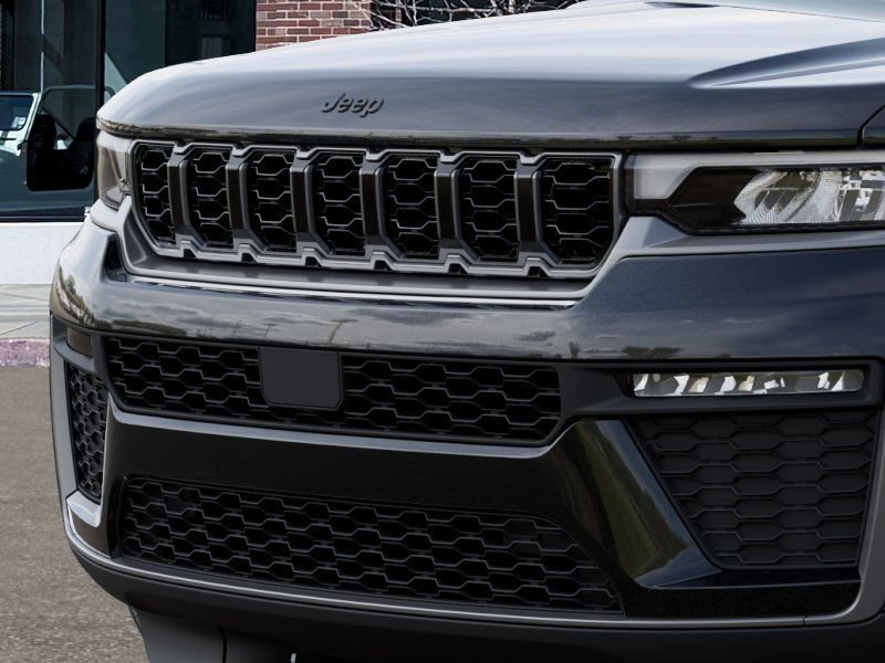 New 2026 Jeep Grand Cherokee Limited w/ Limited Altitude Package AWD/4WD image 11